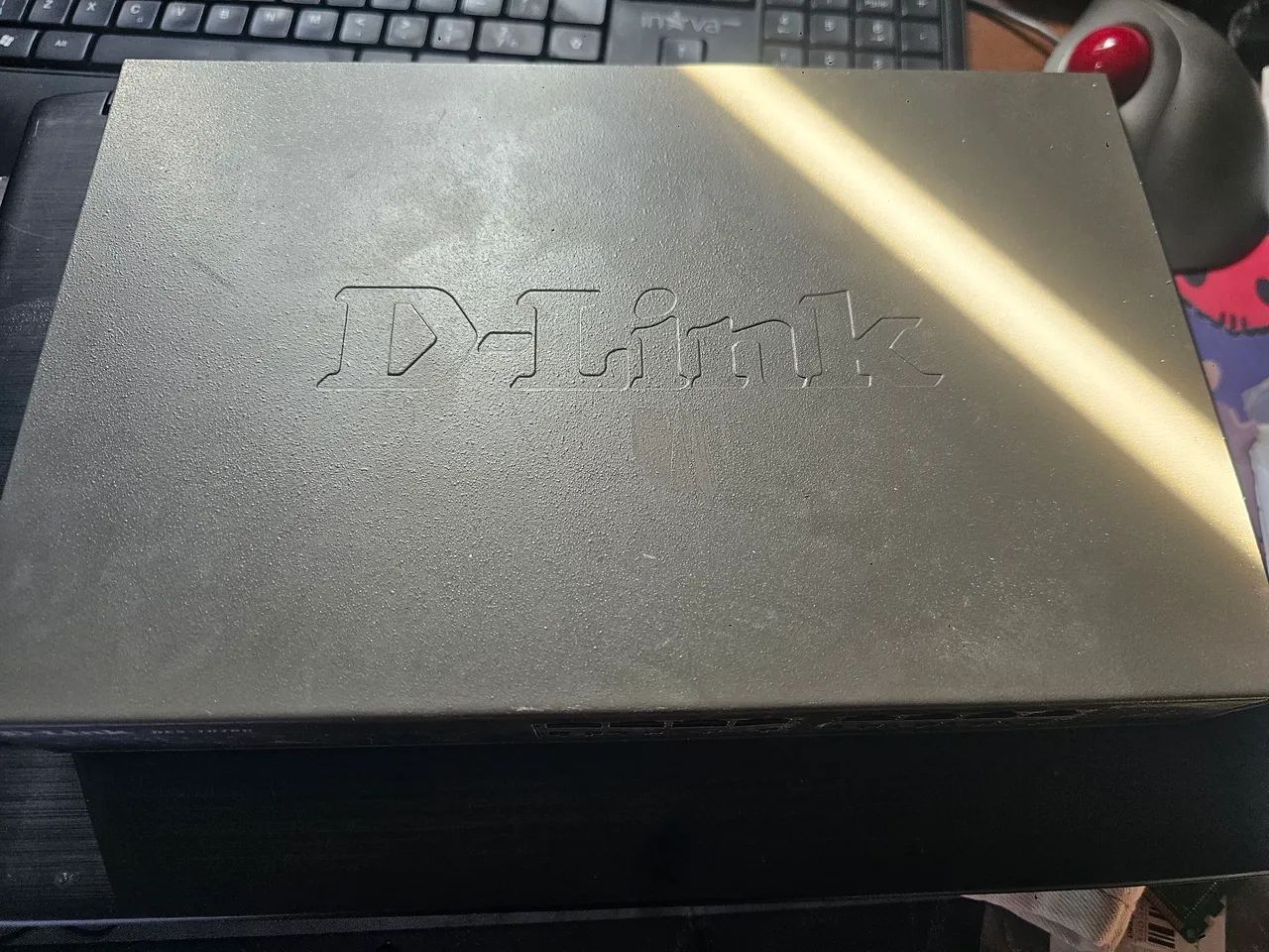 Switch D-Link DES-1016D - 16 Portas Fast Ethernet 10/100 Mbps - Foto 2