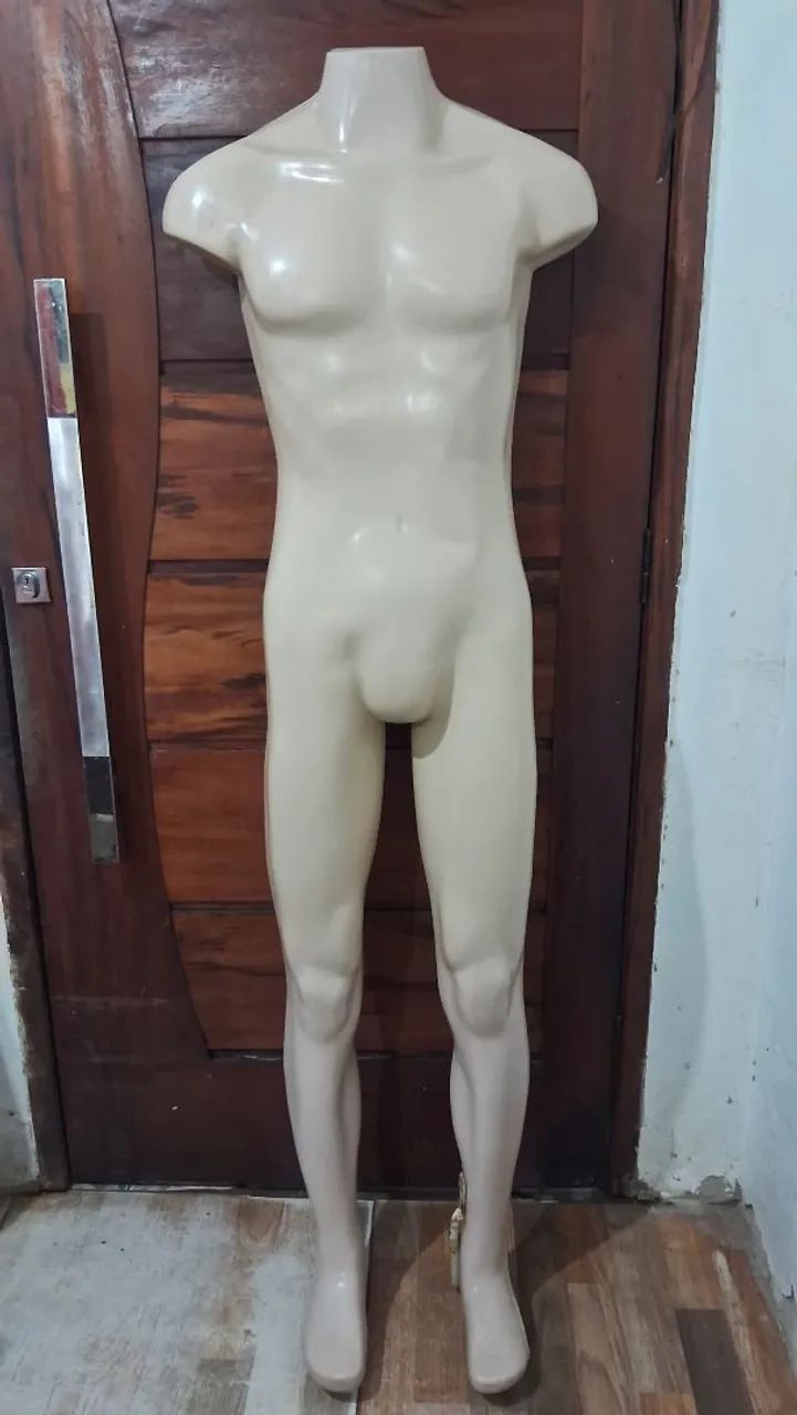 Kit 5 Manequins para Loja - Femininos e Masculinos