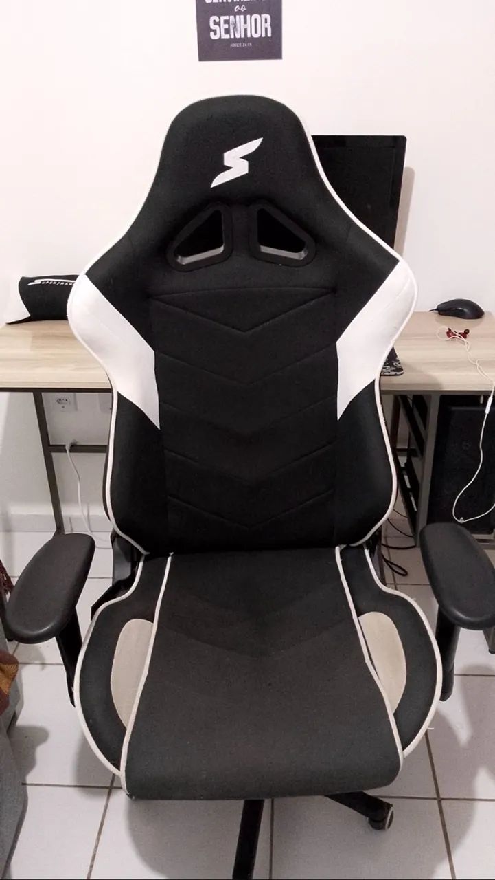 Cadeira Gamer SuperFrame Tecido Preto e Branco (Com detalhe nas rodinhas) - Foto 2