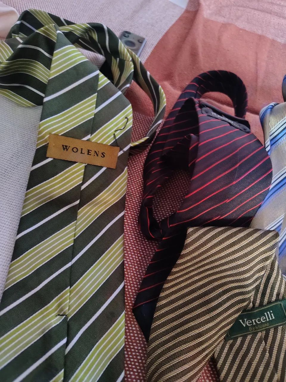 Vendo várias gravatas lindas - Foto 4