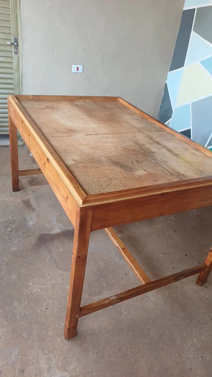 Mesa / Bancada de Madeira Versátil com 2 Gavetas e Borda Antiqueda - Foto 4