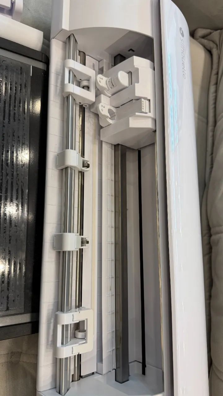 Silhouette Cameo 5 + base magnética - Foto 3