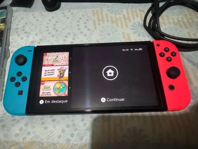 Nintendo Switch + 3 Jogos - Jogos de Vídeo Game - Santa Terezinha