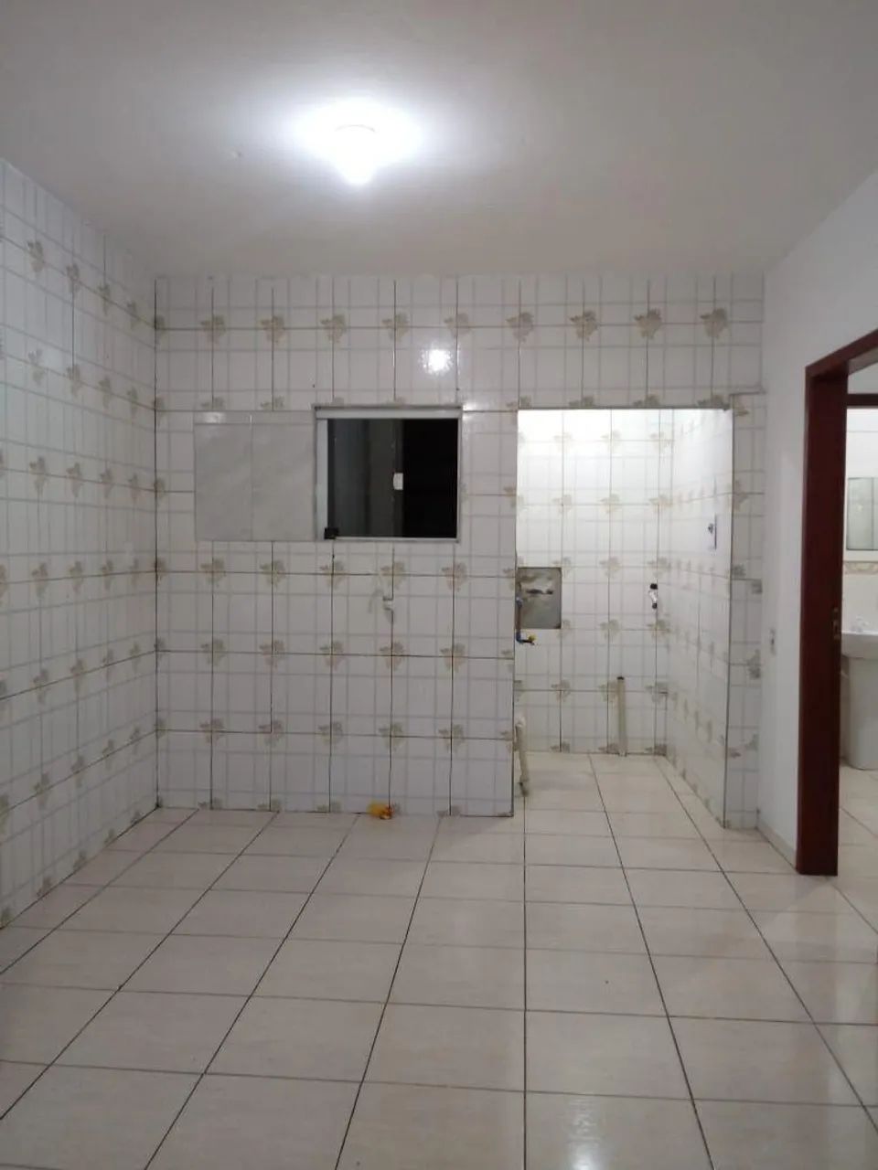 Alugo apartamento Carianos  - Foto 2