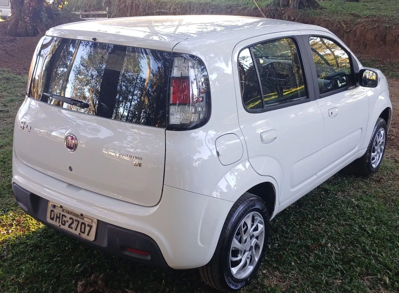 Fiat Uno Evolution 1.4 Fire Flex 8V 5P 2015 - Foto 3