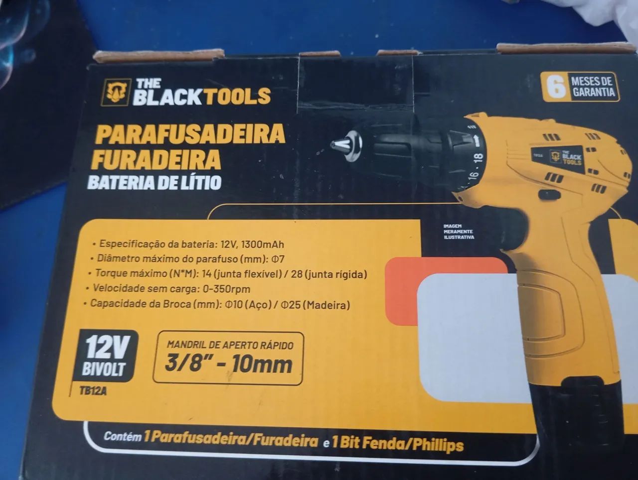 Furadeira parafusadeira nova