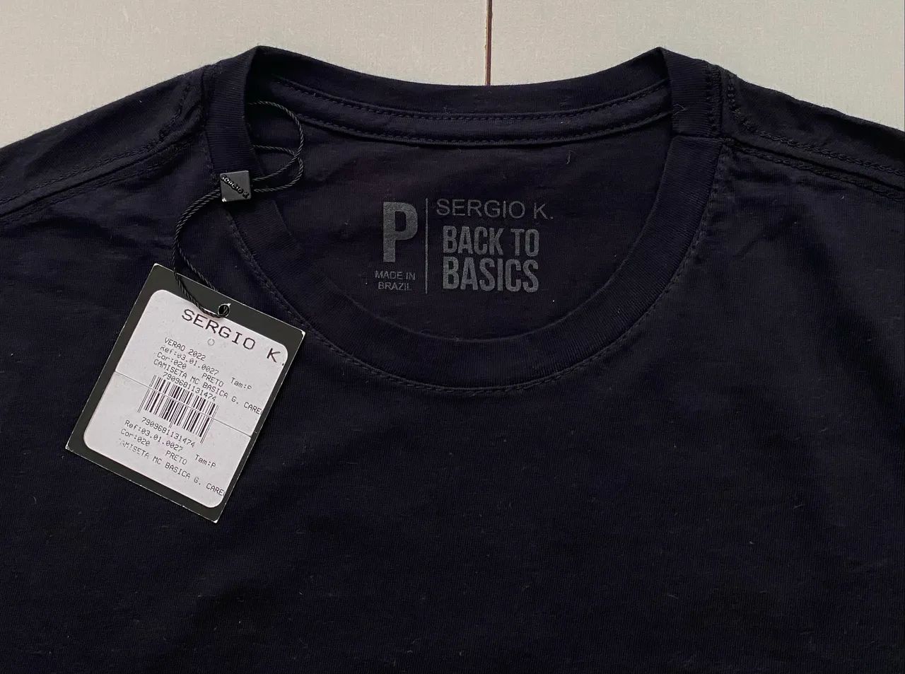 Camiseta Sergio K Básica Preta Original - P (NOVA) - Foto 4