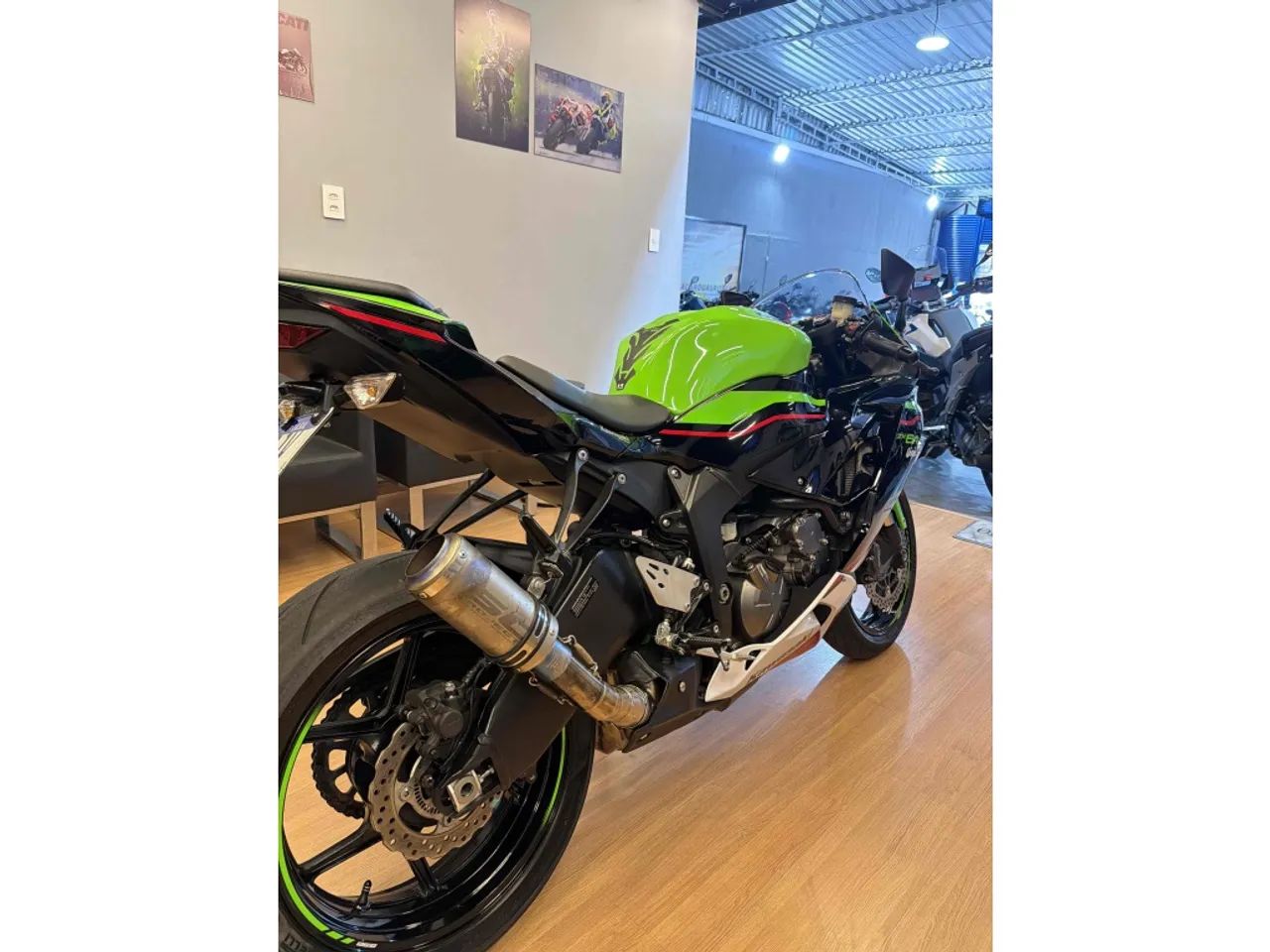 Kawasaki Zx-6r 636cc 2022 - 1475185620 | OLX