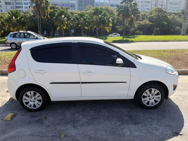 Fiat Palio Atractive 2013 1.4 8V Completa - Foto 5