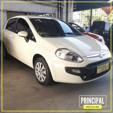 Fiat Punto Attractive 1.4 2013 Completo