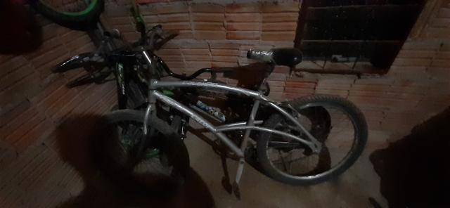 Vendo bicicleta de alumínio - Foto 3