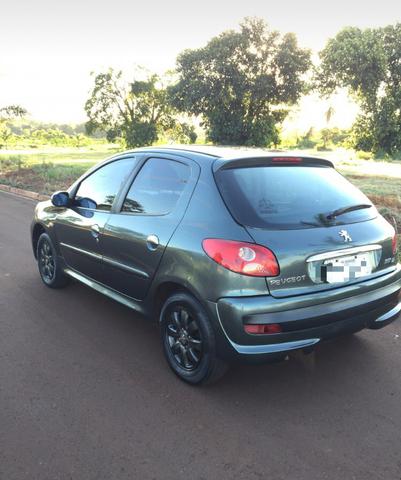 Vendo Peugeot 207 - Foto 2