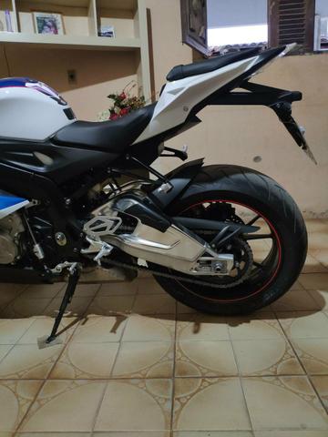 BMW s1000rr ano 18/19 moto em estado de O sem detalhes - Foto 3