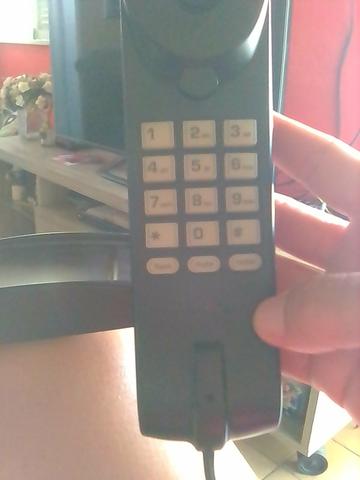 Telefone residêncial semi novo funcionando bem - Foto 2
