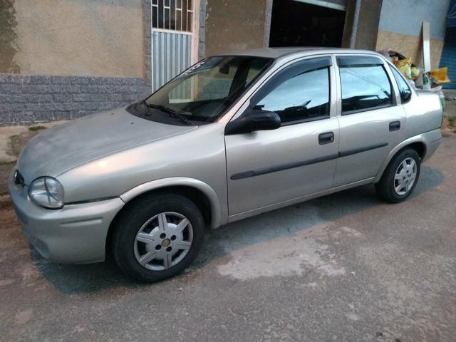 Corsa Classic 2005 , AR CONDICIONADO E DIREÇÃO HIDRÁULICA - Foto 3