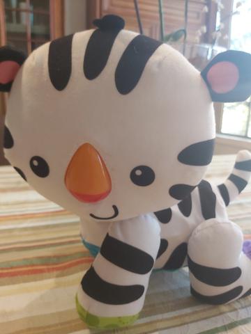 Tigre engatinha - fisher price - Foto 4