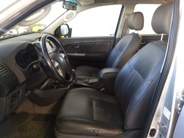 TOYOTA HILUX CD 4X4 SRV 2012 - Foto 5
