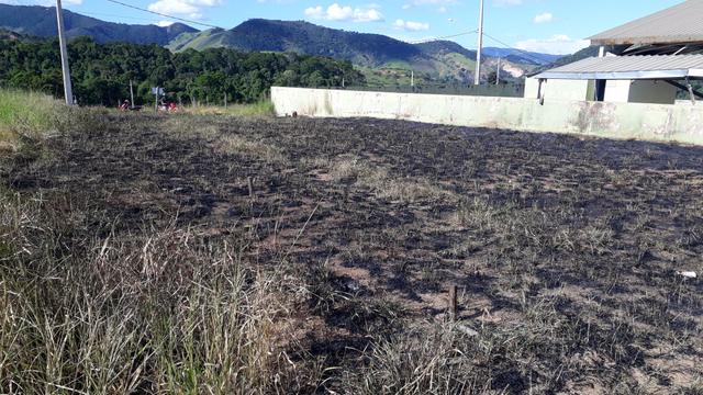 Lote grande Bairro Vitor Hugo - Foto 2