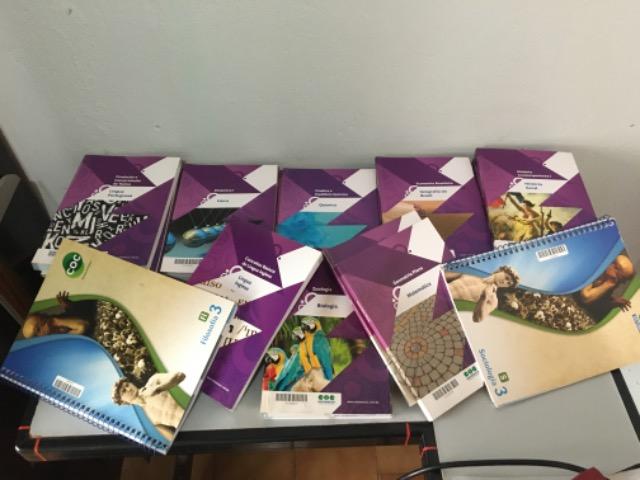 Livros e Apostilas COC - Foto 2