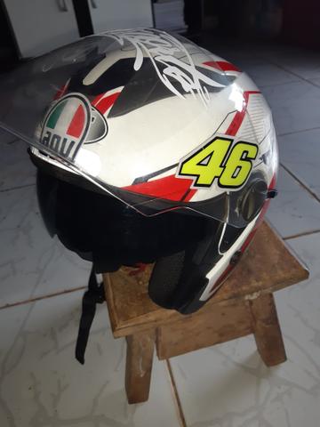 Vendo Capacete semi novo