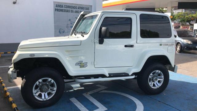 Troller 2013 4x4