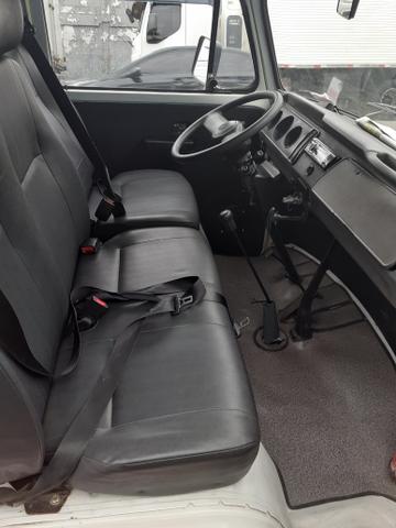 Vendo Kombi 2004 16.000 gnv/gas - Foto 7