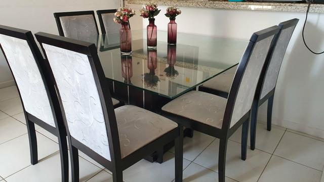 Mesa com 6 cadeiras Lindíssima!