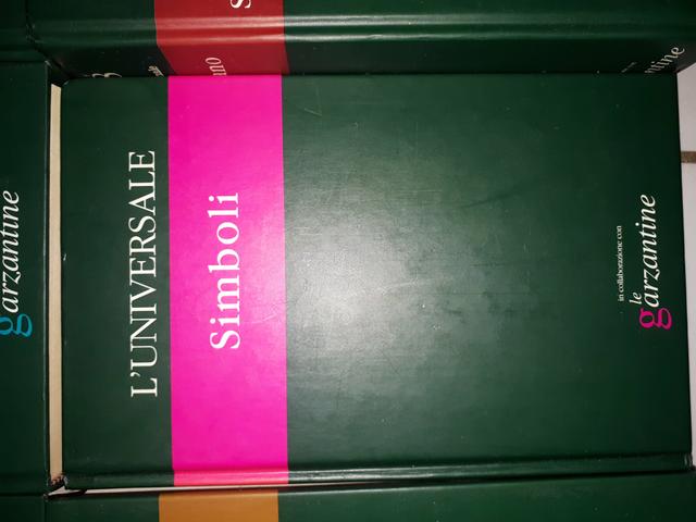 Vendo enciclopédia em italiano com outros livros também em italiano - Foto 5
