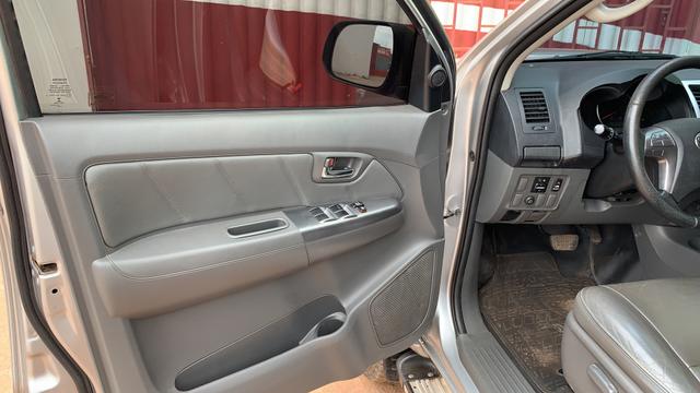 Toyota Hilux 2015 SRV AUT - Foto 8