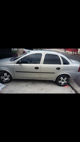Corsa sedan 1.0 com ar
