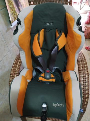 Cadeirinha para criança
