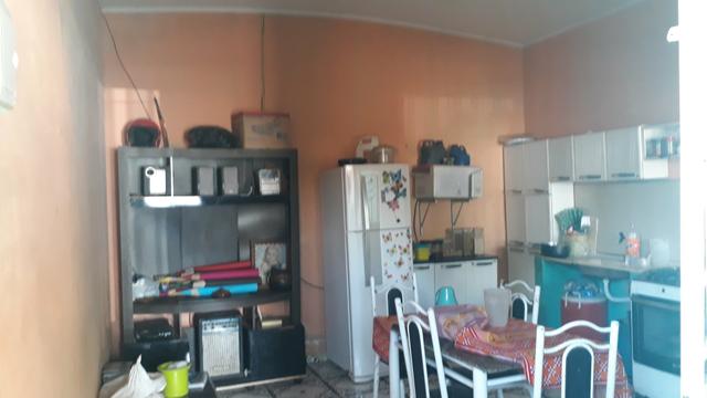 Vendo ou troco casa com 6 apartamentos - Foto 3
