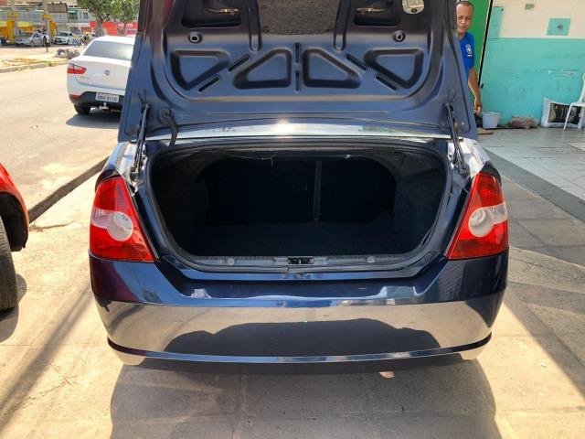 Fiesta Sedan 1.6 Flex 2005 (R$: 2.900,00 + 48 x 398,00) - Foto 7