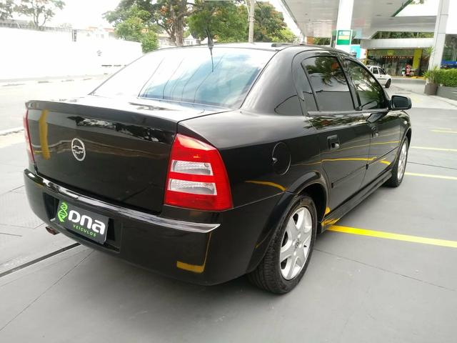 GM - CHEVROLET ASTRA SEDAN/ ASTRA GL SEDAN 1.8 MPFI 4P 