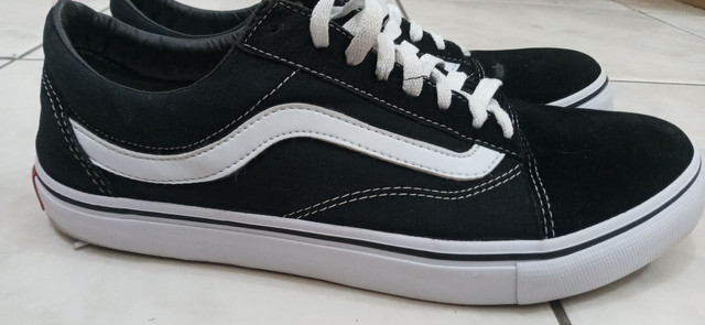 tenis vans off the wall