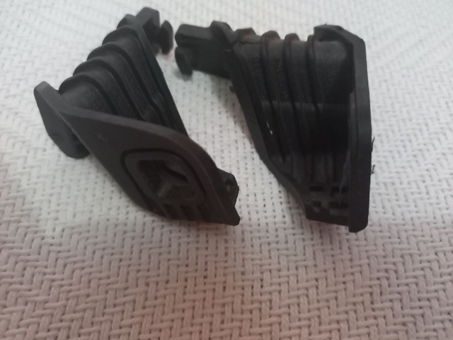 Par Suporte  farol bmw 320i 328i 12/16 - Foto 2