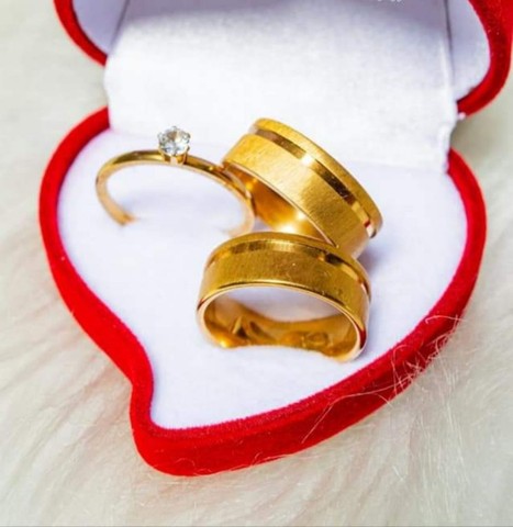 ALIANÇAS EM AÇO  - Foto 4