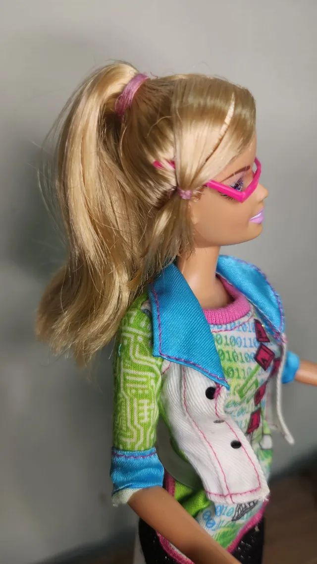 Barbie Eu quero ser Engenheira da Computação!, É por isso q…