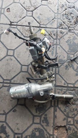 Coluna direcao eletrica nissan livina - Foto 2