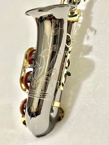 Saxofone alto ônix com chaves douradas, SA 500 BG