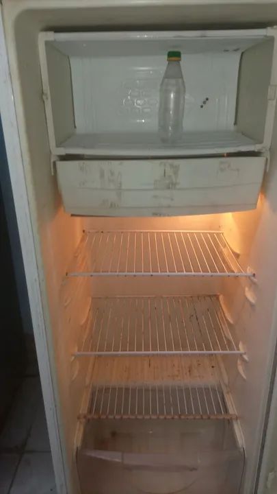 Geladeira frete grátis  - Foto 4