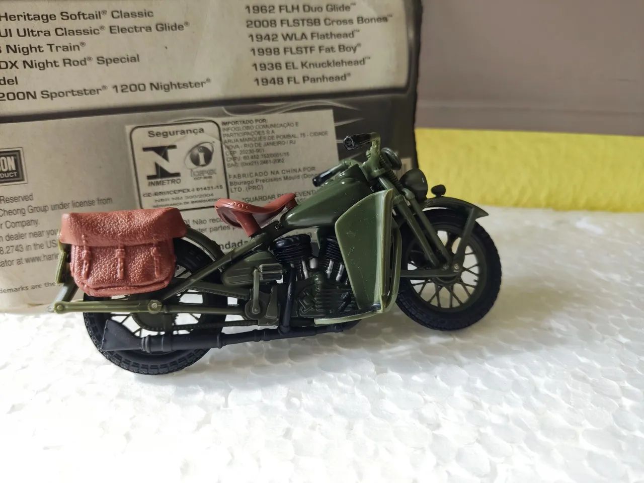 Coleção Motos Haley Davidson 1942 WLA - Miniatura - Foto 4