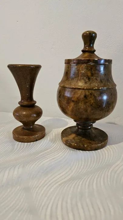 Pote e Castiçal em Pedra Sabão