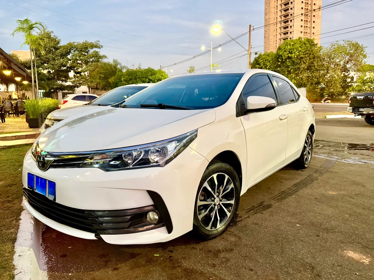Corolla Uper Completo aut 2018