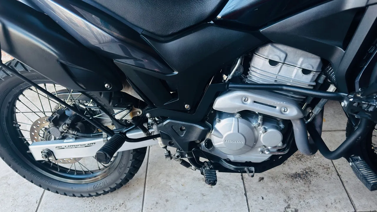 Honda XRE 300 ABS 2022 - Impecável, com apenas 35.000 km!