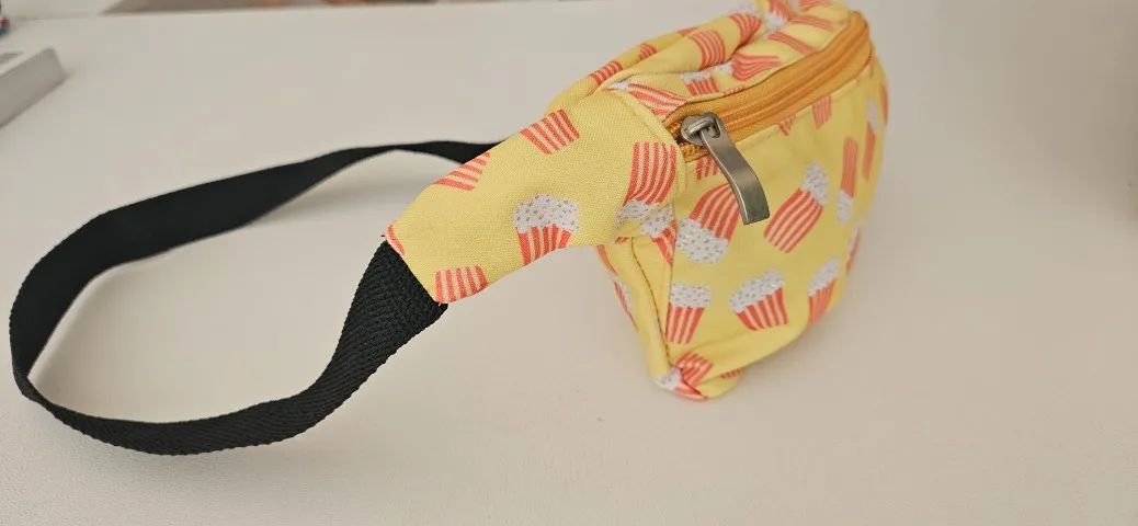 Pochete amarela estampada de pipoca - Foto 3