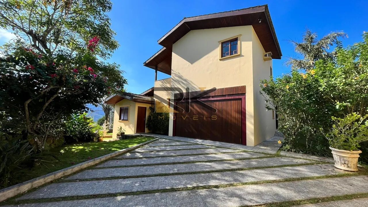 CASA EM CONDOMINIO FECHADO COM 4 SUÍTES,1 BANHEIRO SOCIAL,2 VAGAS DE GARAGEM,VARANDA GOURM - Foto 2