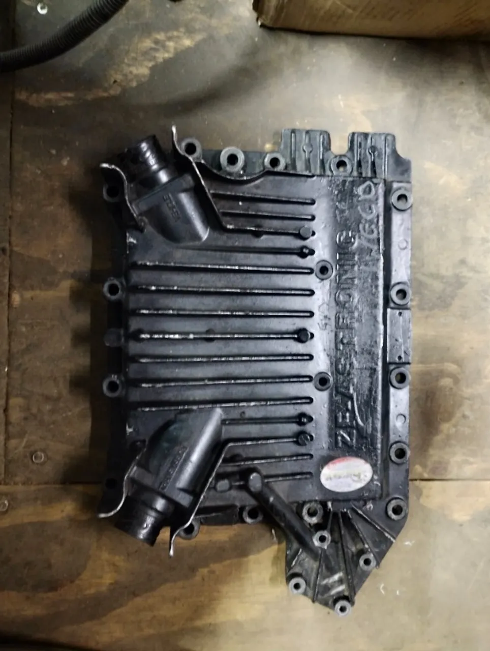 Tampa do modulo zf-as tronic da caixa Iveco/Daf