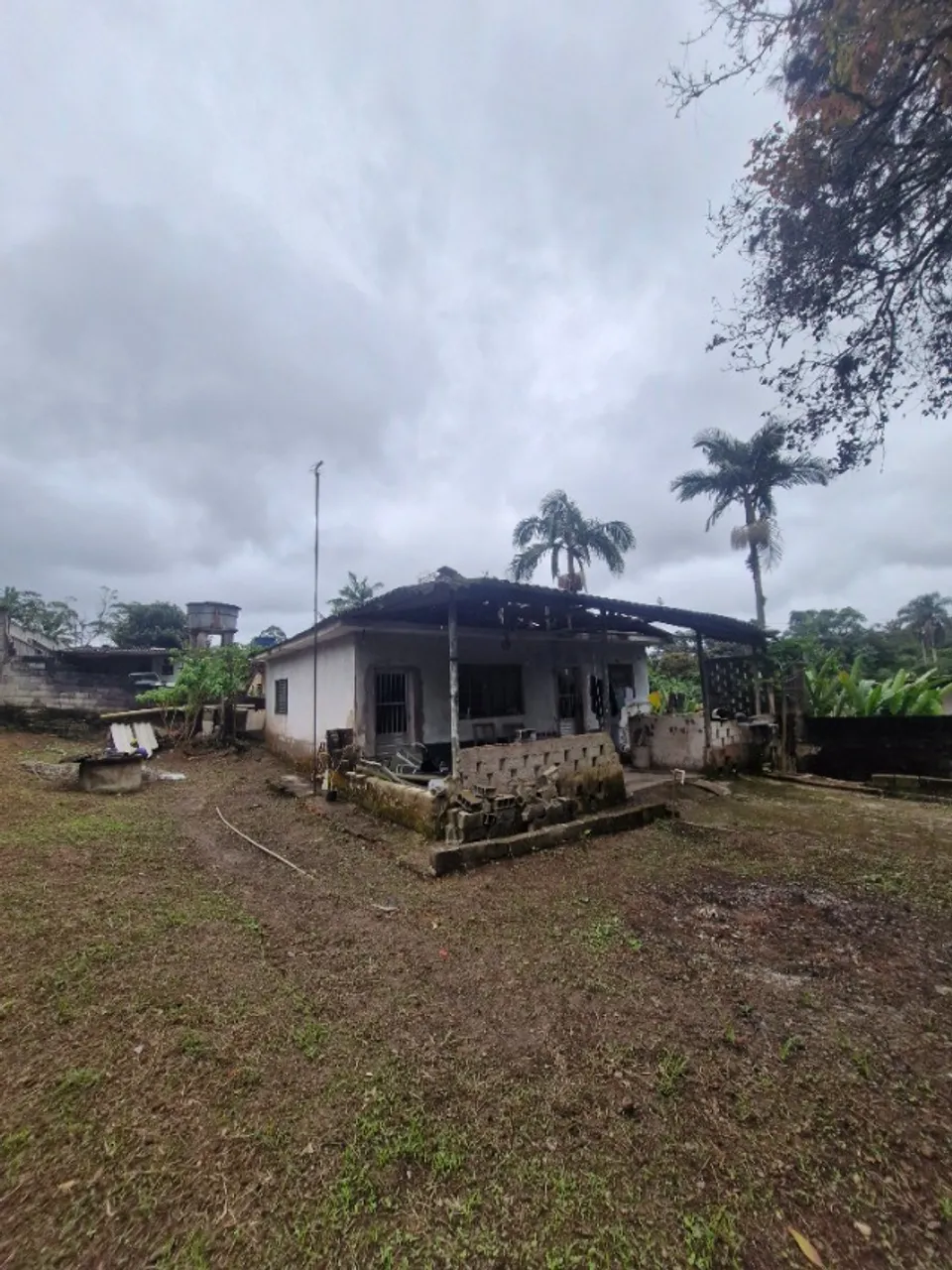Casa para venda ou troca em Embu guaçu com 2 quartos essencial para quem busca sossego