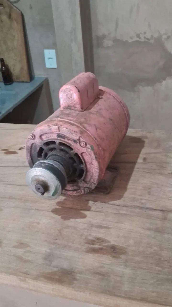 Motor WEG 1 CV. - Foto 2